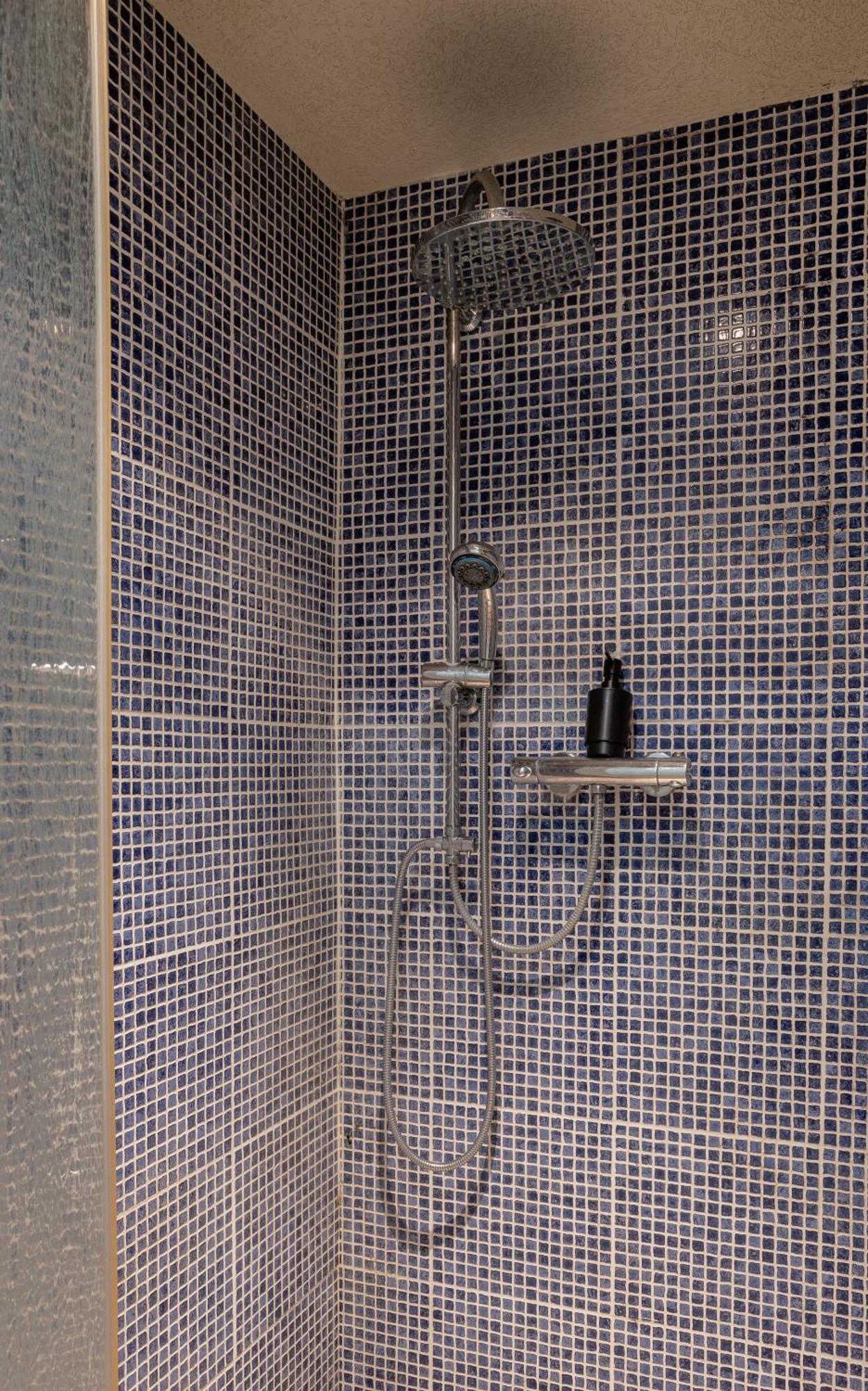 Suite Avec Jacuzzi Proche Paris & Disneyland Pontault-Combault Exterior photo