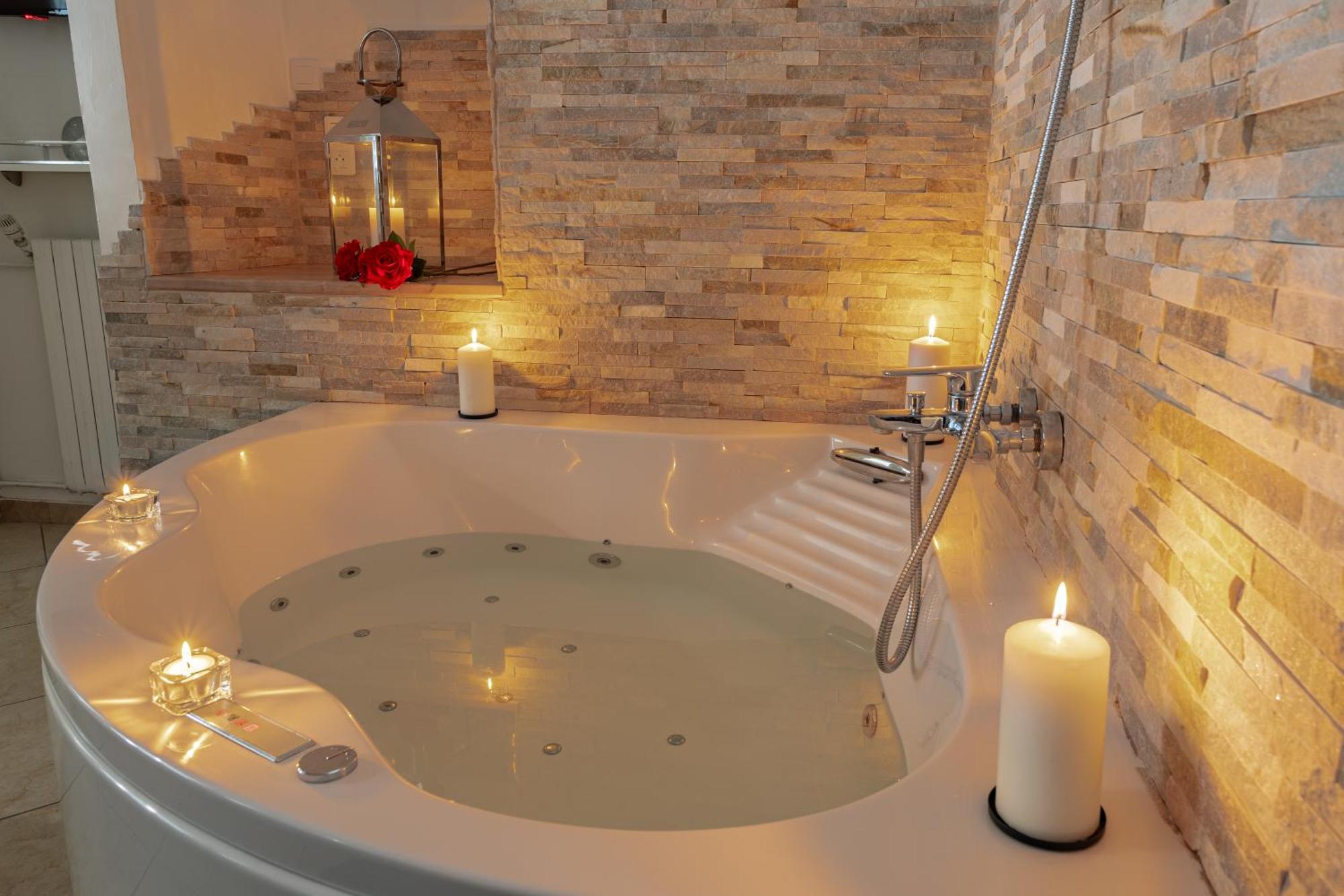 Suite Avec Jacuzzi Proche Paris & Disneyland Pontault-Combault Exterior photo